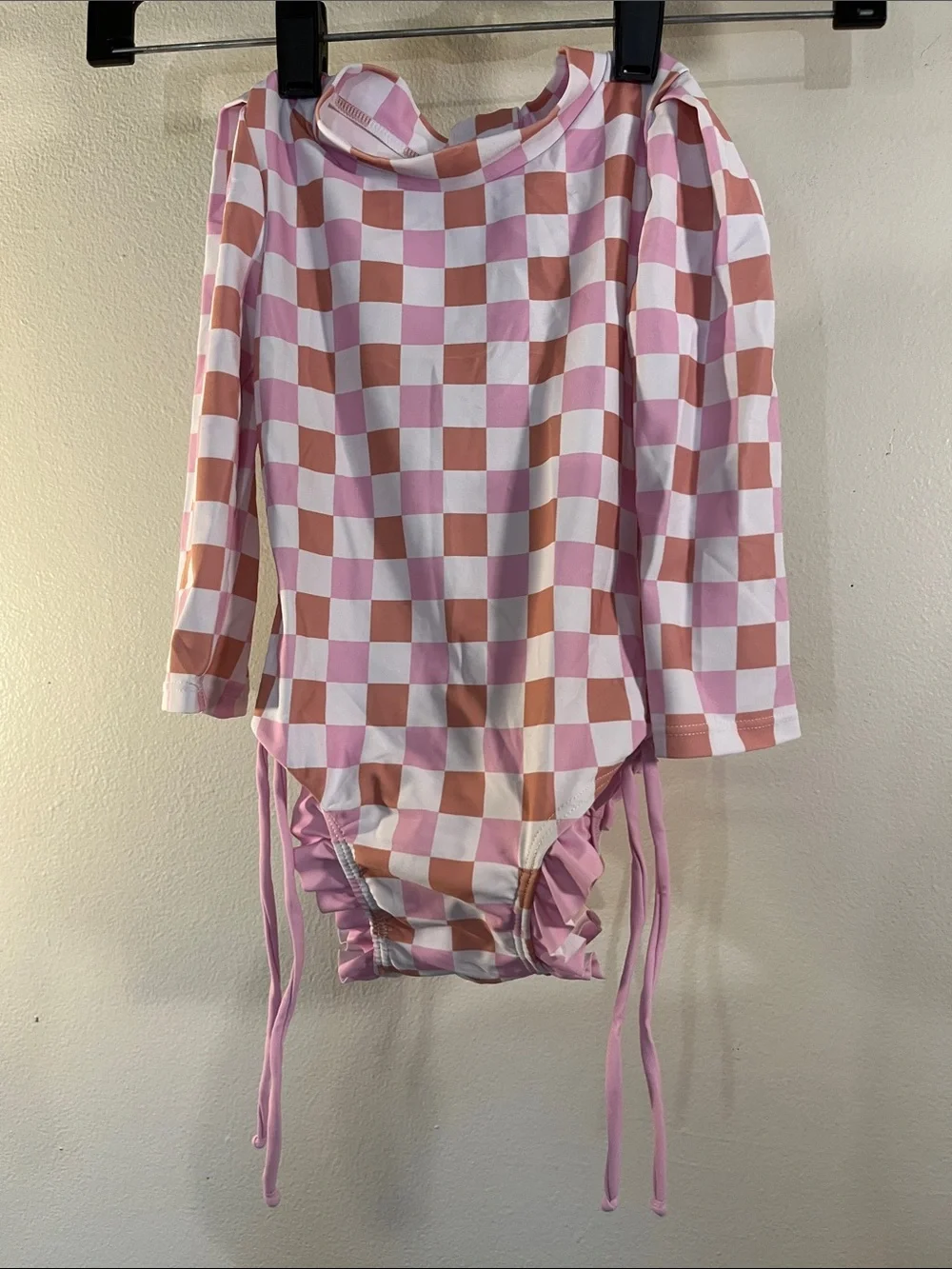 Girls' Pink & White Check Long-Sleeve One-Piece Swimsuit